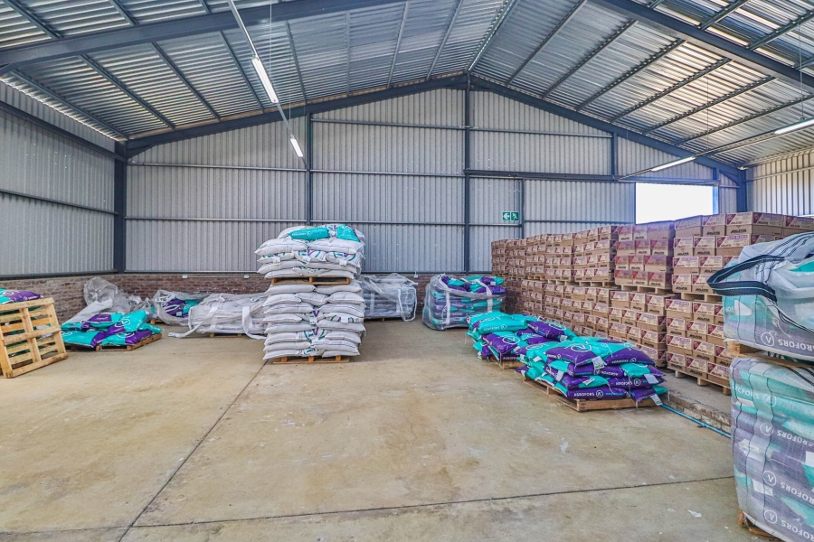 Commercial Property for Sale in Cookhouse Eastern Cape